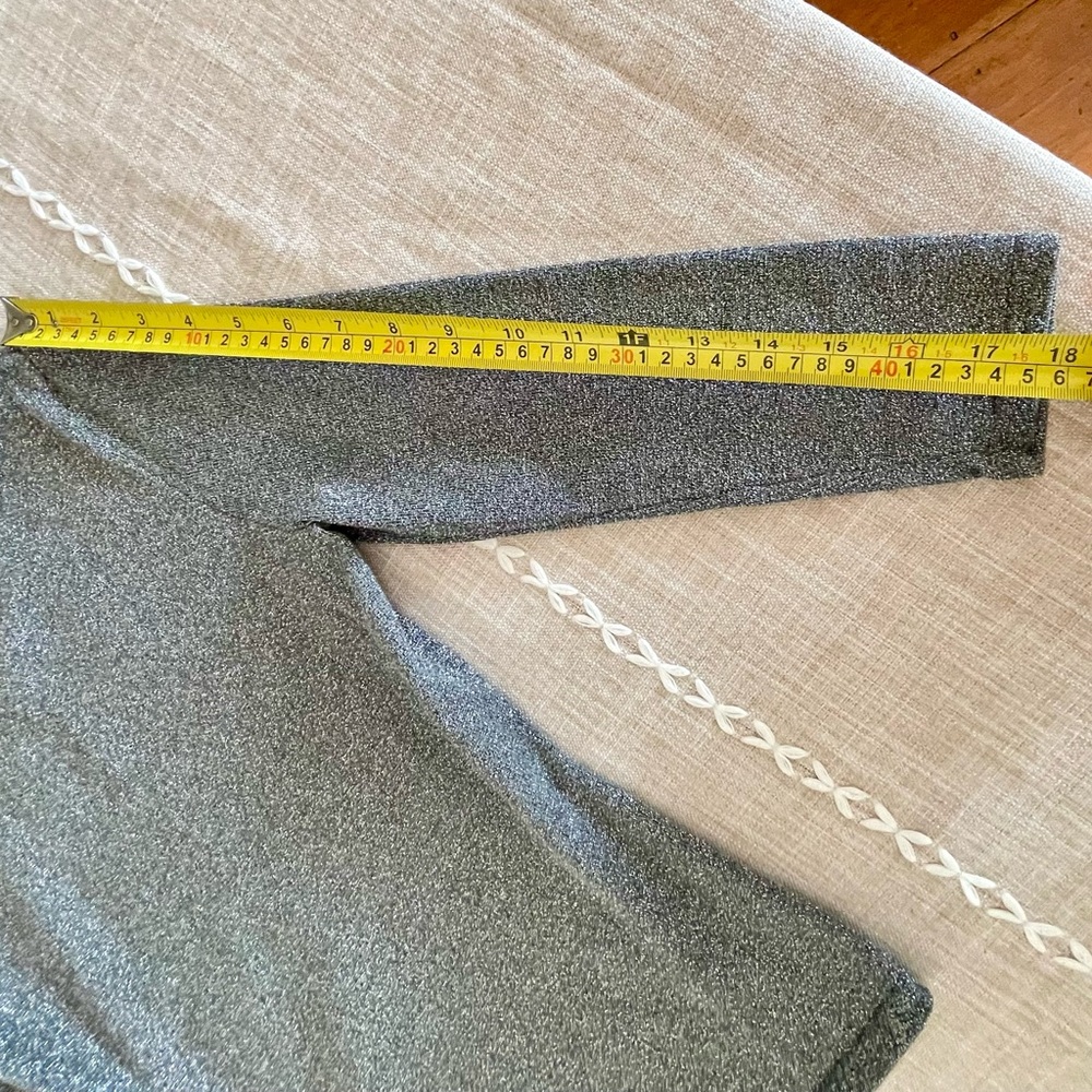 Stunning Ann Taylor Metallic Gray Women's Sweater/Silk Pants Set Size: XS 2P - Picture 9 of 17